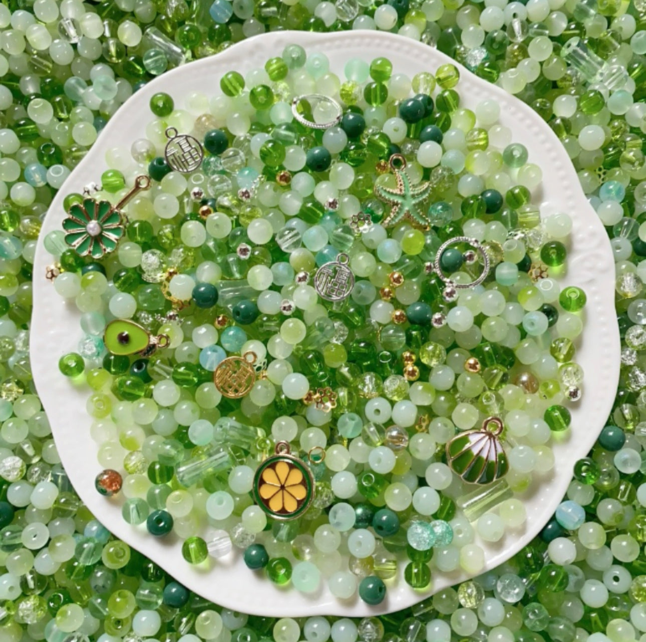 ガラスビーズミックス - 2個買うと1個プレゼント